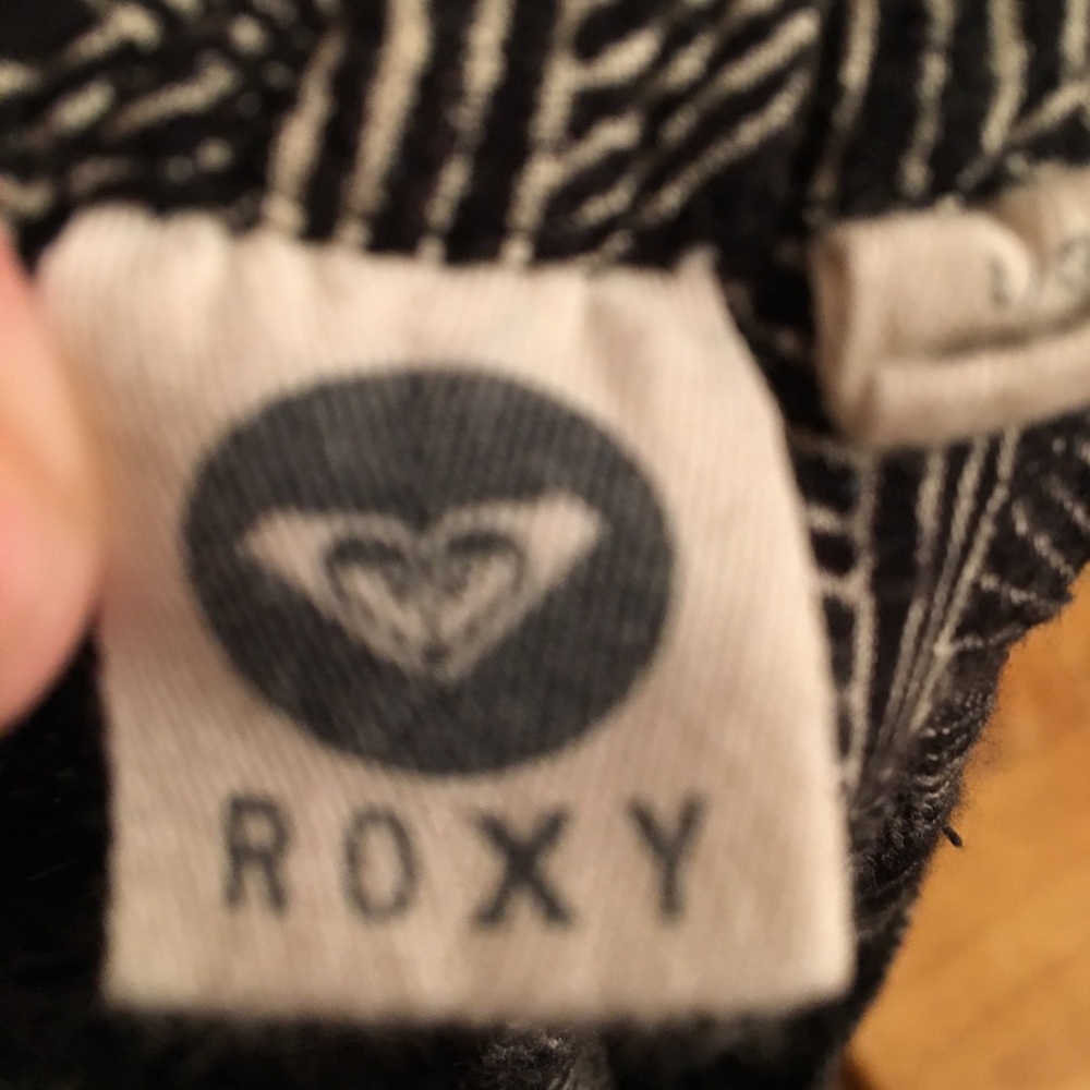 Printed pants from Roxy! - Picture 3 of 4